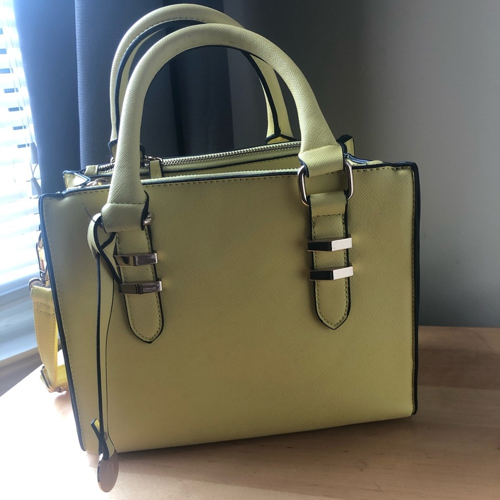 Cute call it spring purse